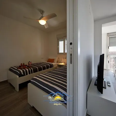 Ladybird Seaview Apartament Benidorm