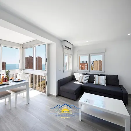 Ladybird Seaview Apartamento