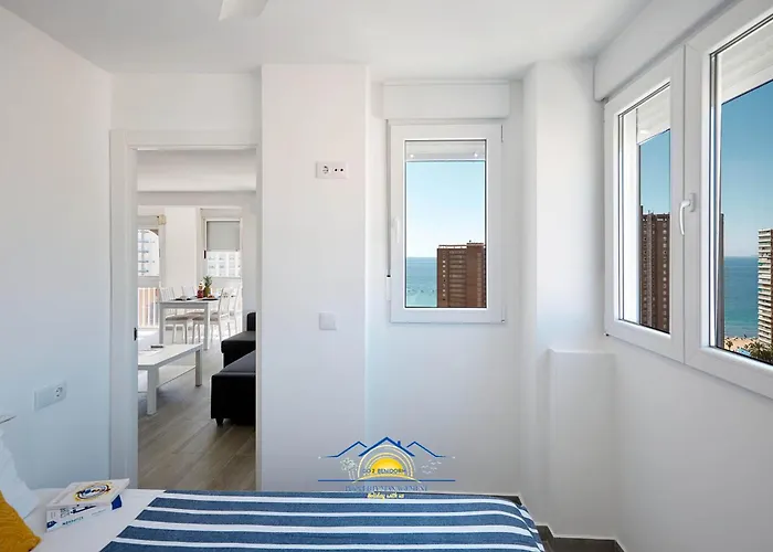 Ladybird Seaview Apartamento Benidorm